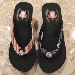 3” WEDGE SANDAL WITH (5) INTERCHANGEABLE STRAPS
